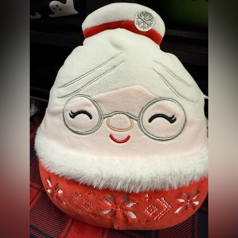 Nicolette Mrs. Claus Squishmallow BRAND NEW 12 inch
